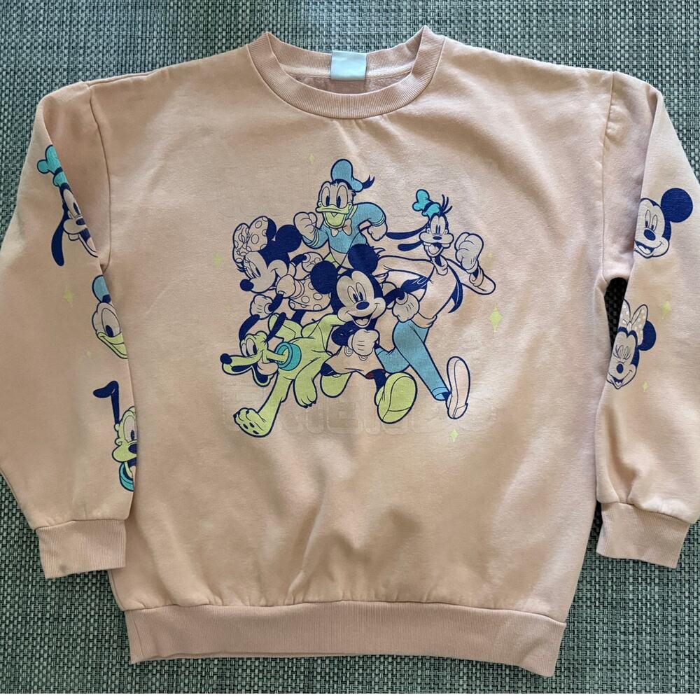 DISNEY MICKEY & CO Disney Store Mickey and Friends Pullover Sweatshirt Peach M
